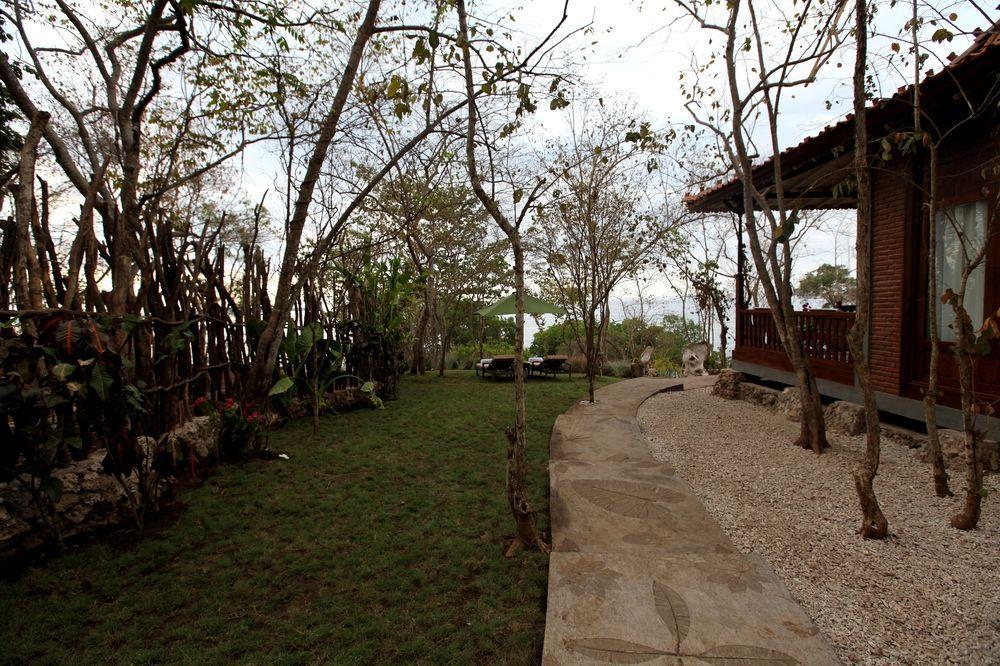 Plataran Menjangan Luxury Residence Suites บันยูเวดัง ภายนอก รูปภาพ